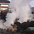 「九州ホテル」横の雲仙地獄の湯煙